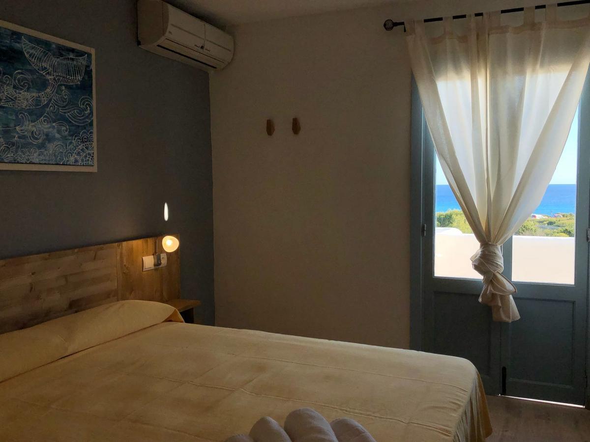 Hostal Santi Es Calo  Εξωτερικό φωτογραφία